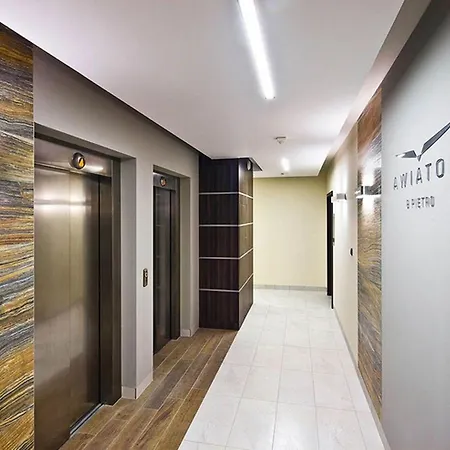 Aviator Apartment